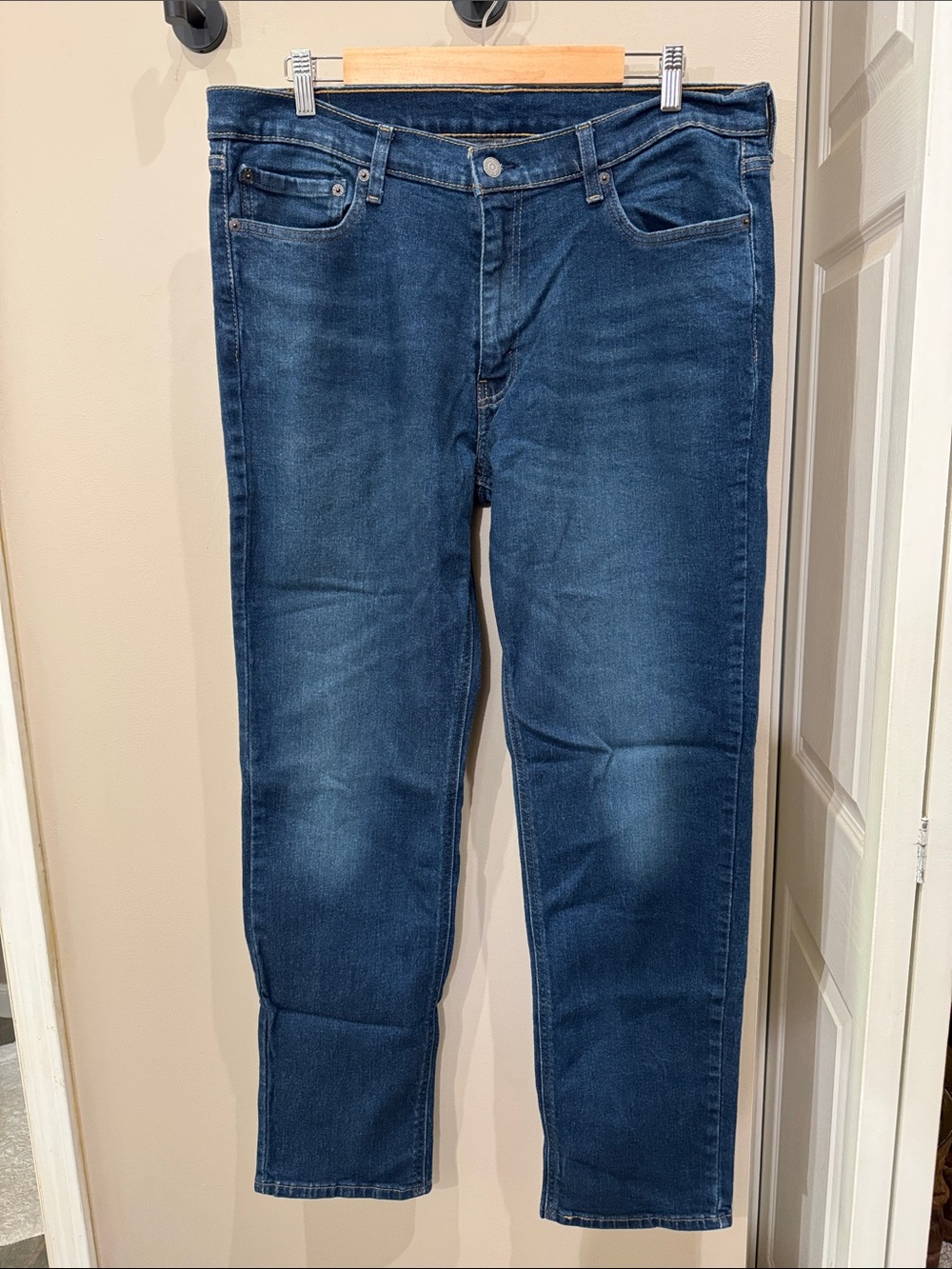 Levi's Men's Slim Straight Indigo Blue Jeans